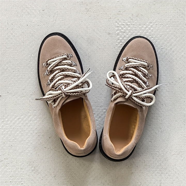 Trail Lace-Up Low Shoes