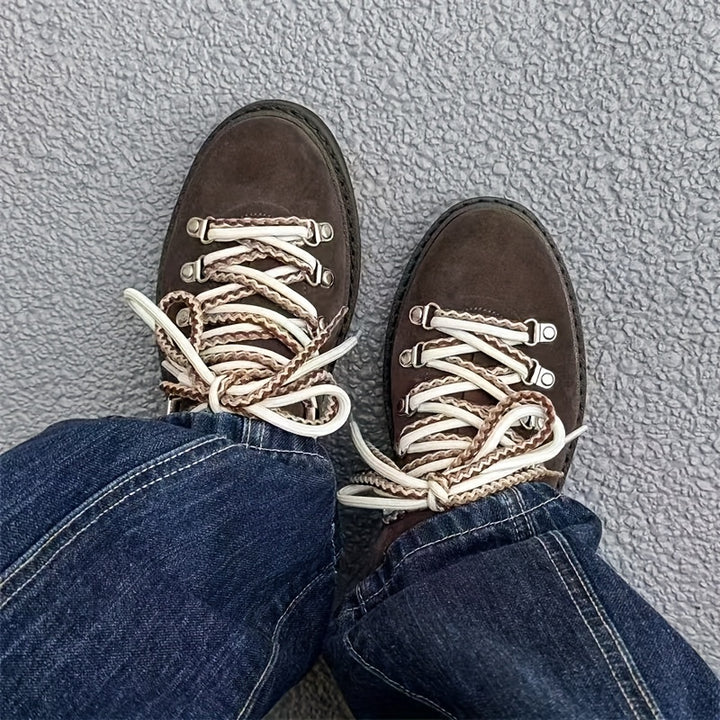 Trail Lace-Up Low Shoes